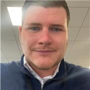 A qualified corporate solicitor with exposure to commercial, litigation and corporate law